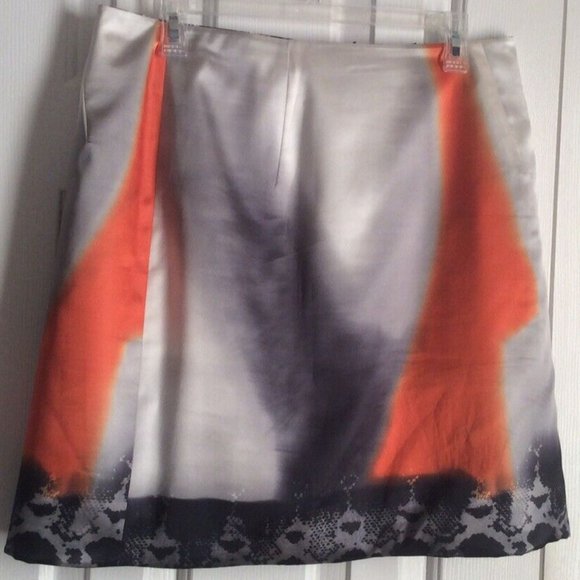 STUNNING Reversible "Elva" Skirt by Elie Tahari. Two Skirts in One. - Picture 12 of 15
